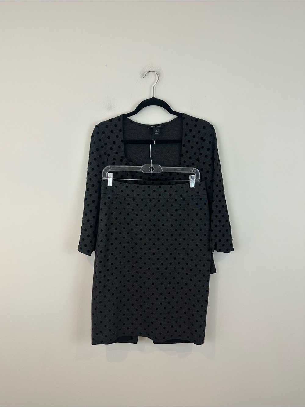 White House Black Market Gray Polka Dot Skirt Set Size Medium/6